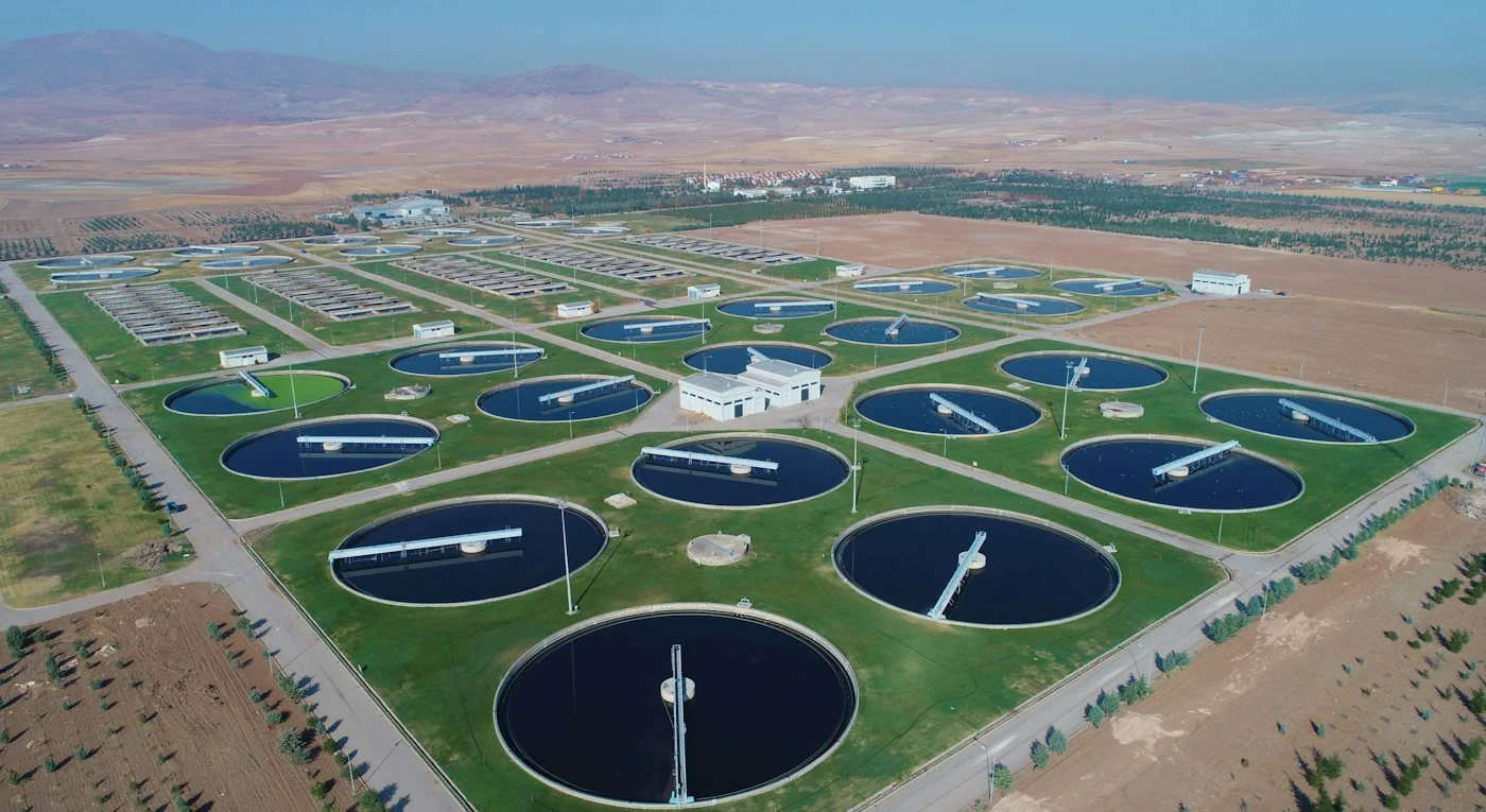Water-treatment infrastructure and connected basins